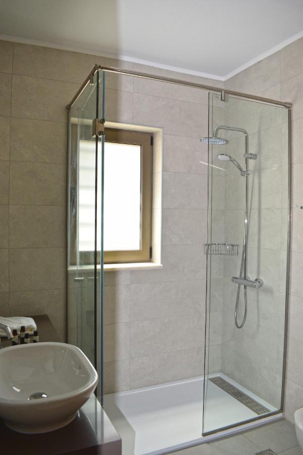 Four Seasons Homes Stalos Ngoại thất bức ảnh