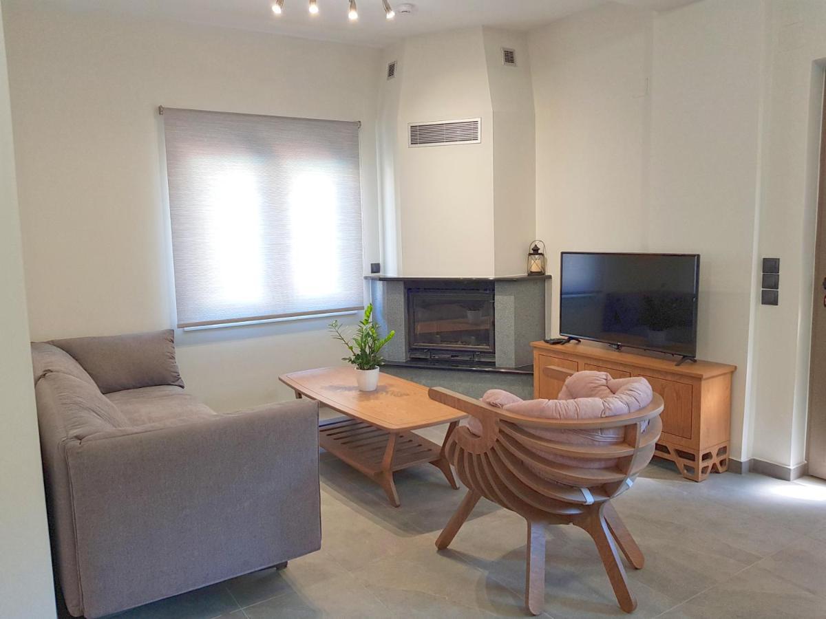 Four Seasons Homes Stalos Ngoại thất bức ảnh
