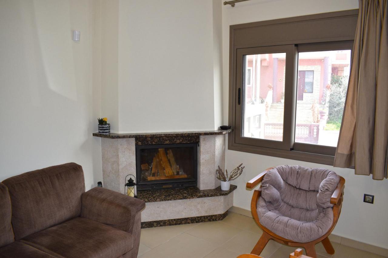Four Seasons Homes Stalos Ngoại thất bức ảnh