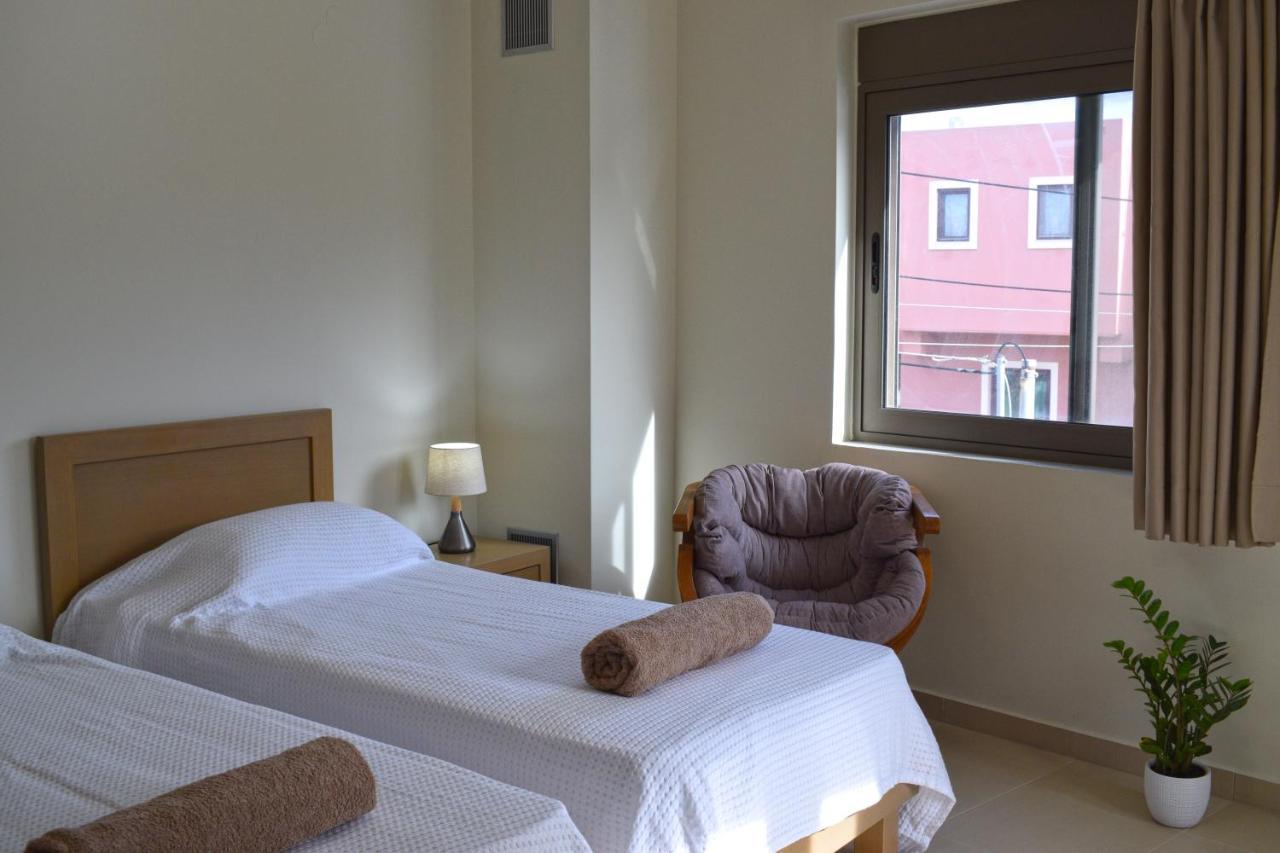 Four Seasons Homes Stalos Ngoại thất bức ảnh