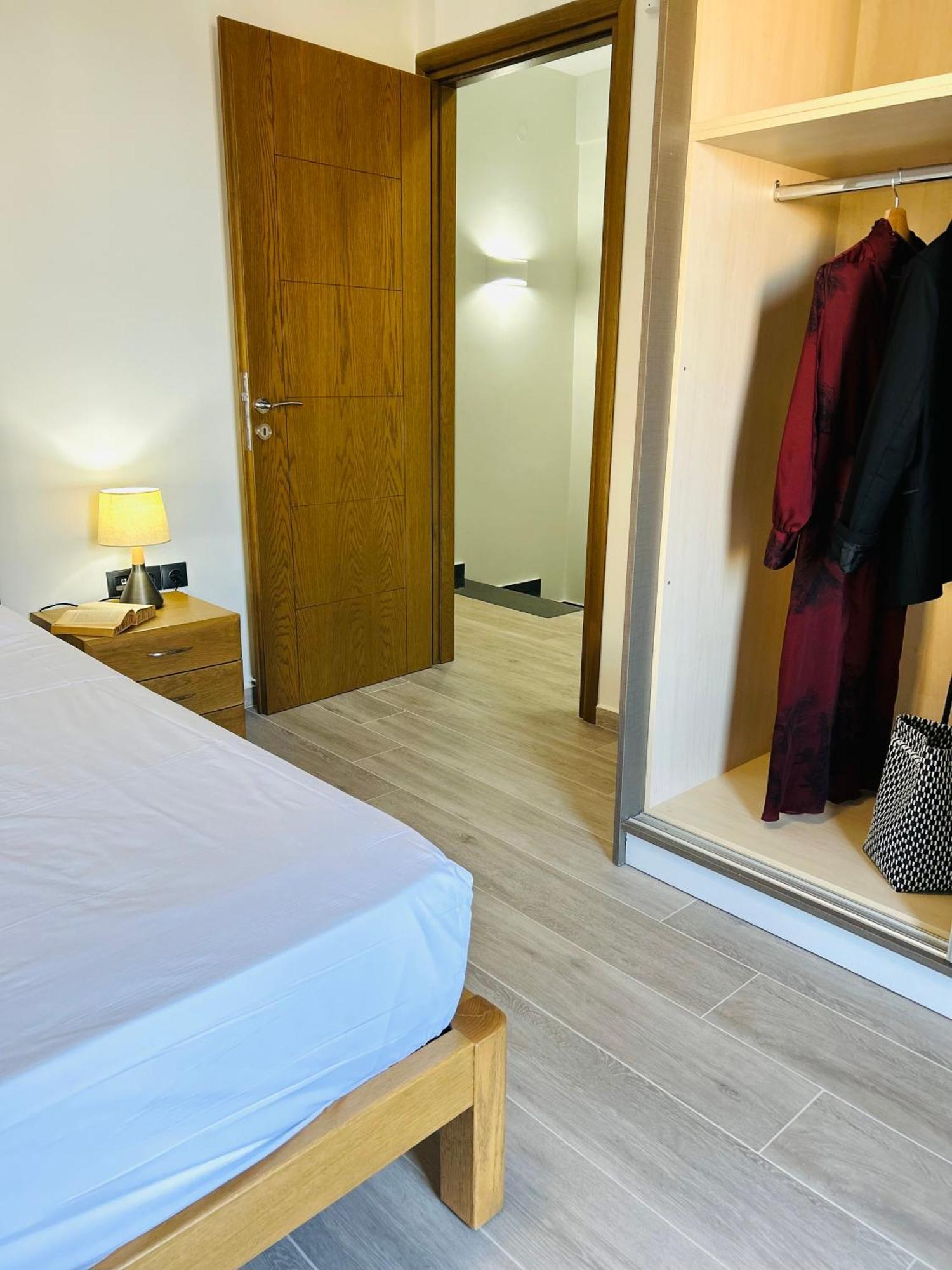 Four Seasons Homes Stalos Ngoại thất bức ảnh