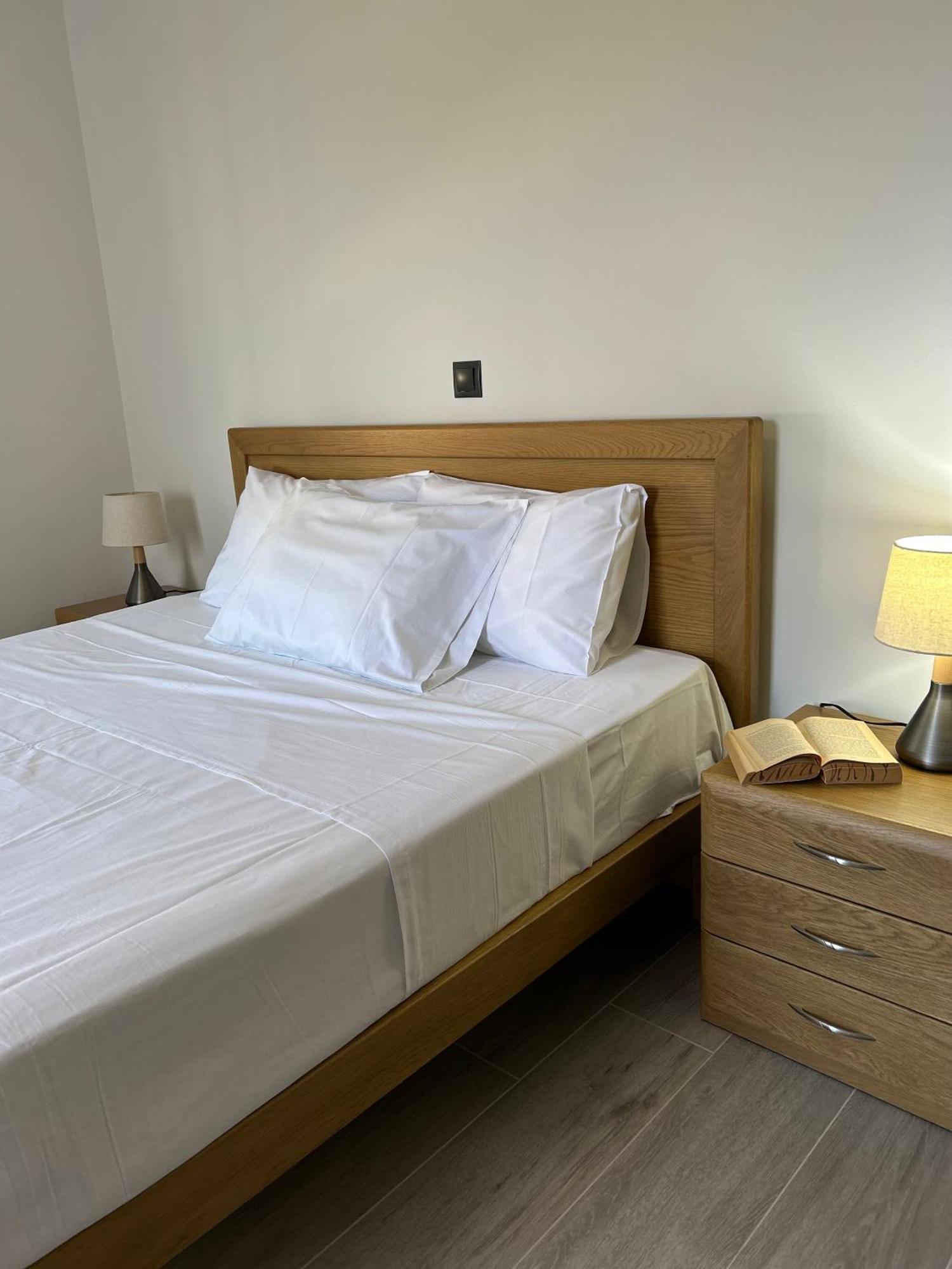 Four Seasons Homes Stalos Ngoại thất bức ảnh
