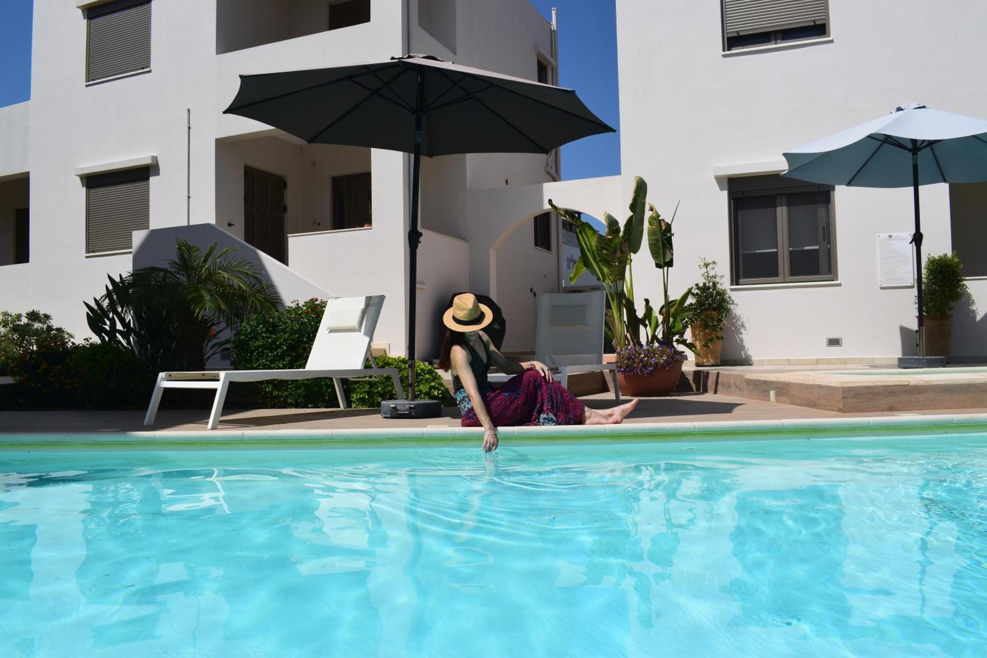 Four Seasons Homes Stalos Ngoại thất bức ảnh