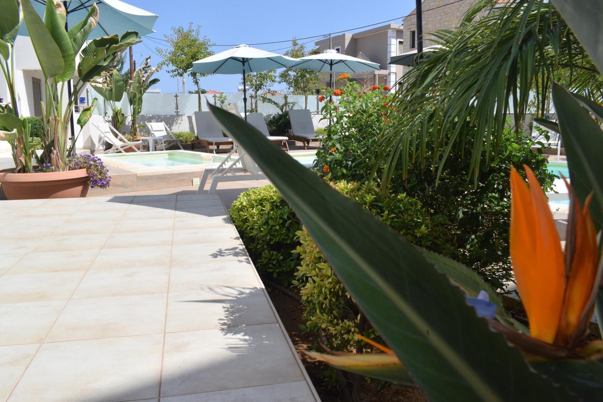 Four Seasons Homes Stalos Ngoại thất bức ảnh